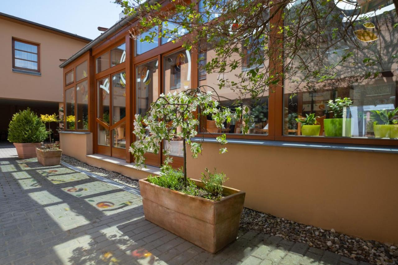 Hotel Mohelnice Dış mekan fotoğraf