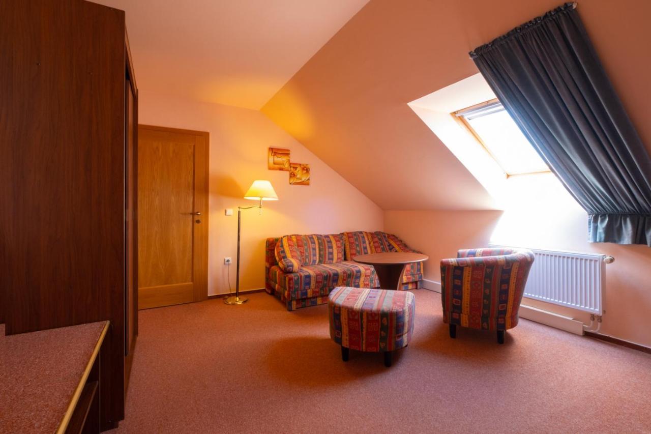 Hotel Mohelnice Dış mekan fotoğraf