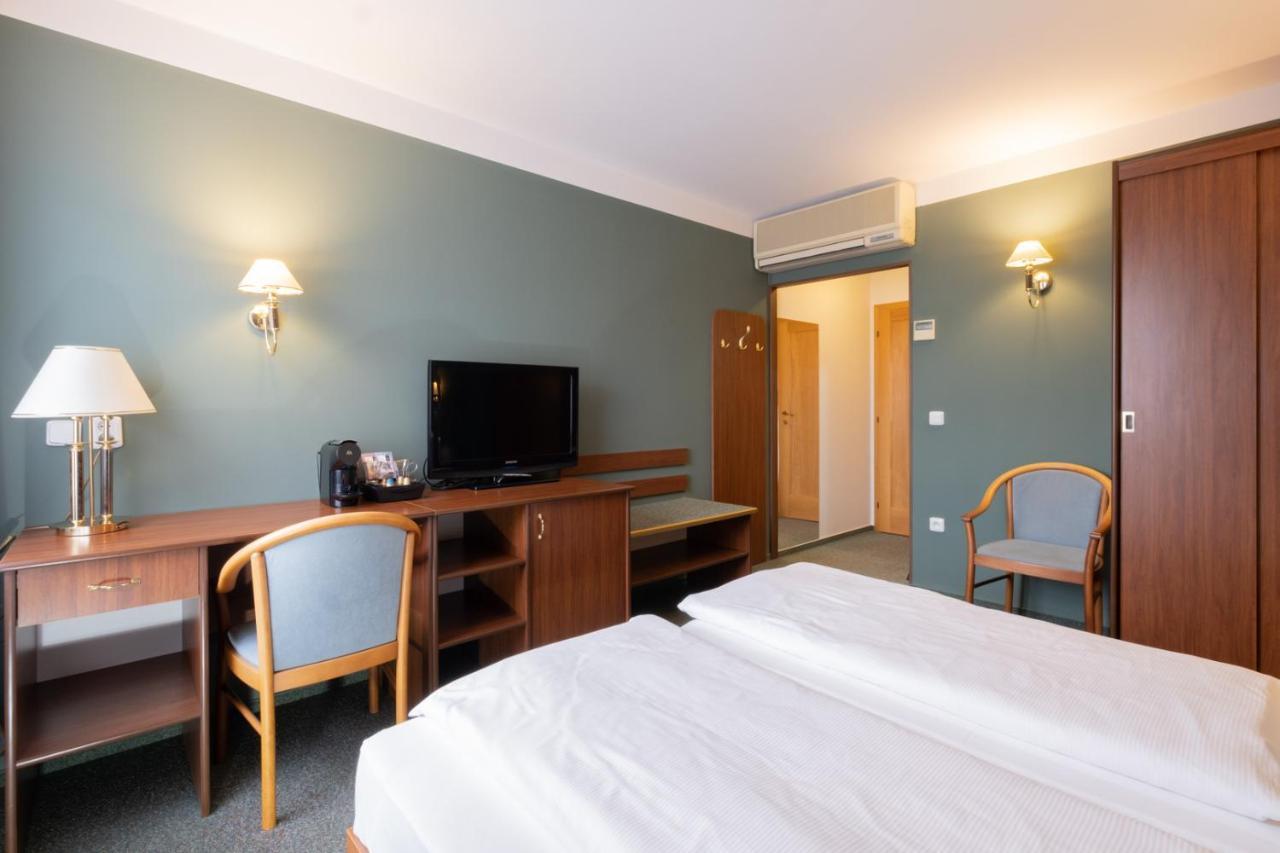 Hotel Mohelnice Dış mekan fotoğraf